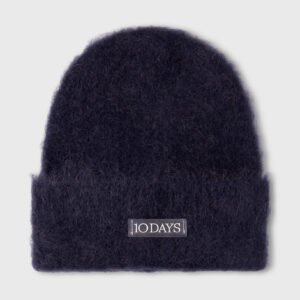 soft hairy knit beanie 10DAYS