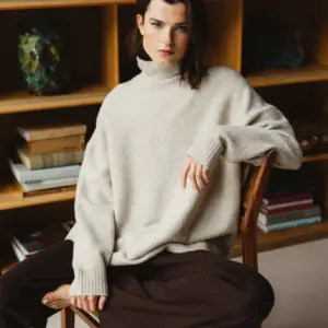 Lightweight Cocoon Pullover TRVL DRSS