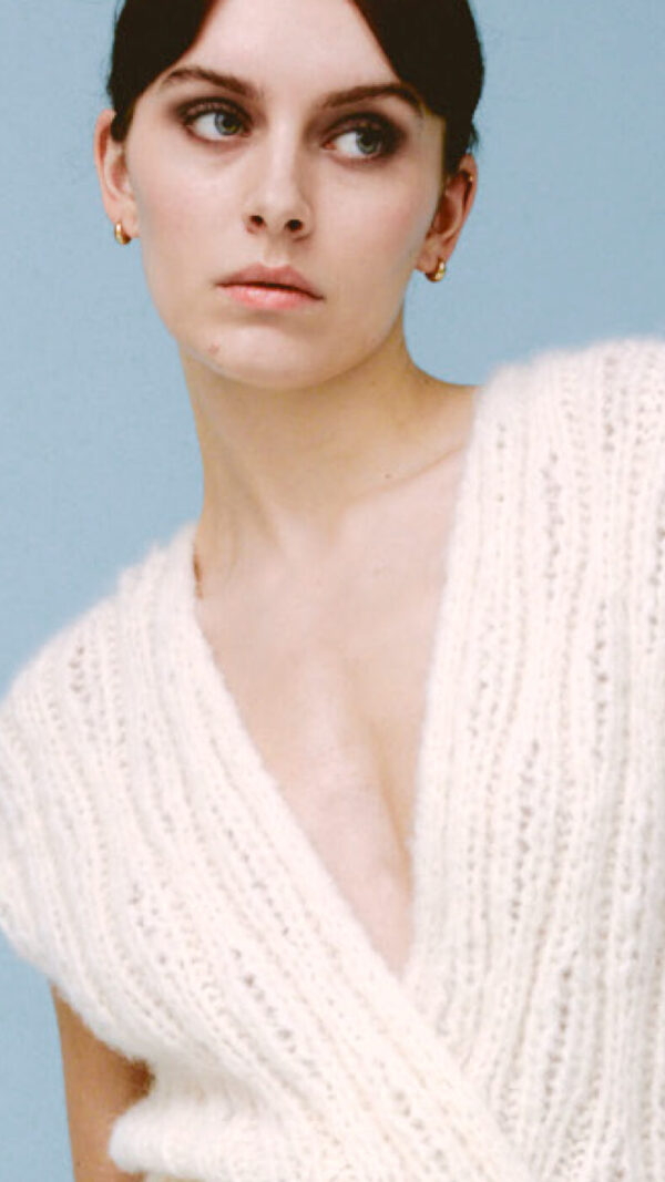 Rose Cardigan INTI