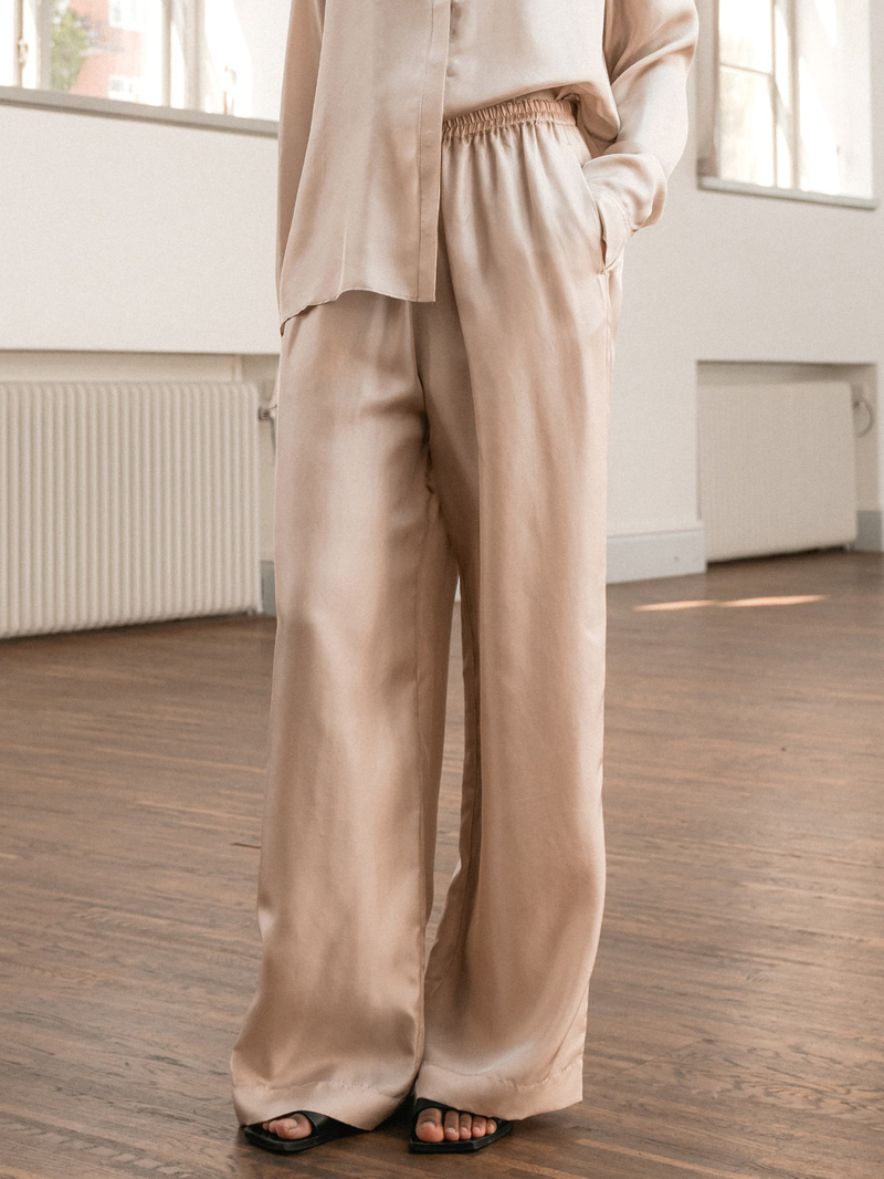 Madoka silk twill trousers Ahlvar Gallery