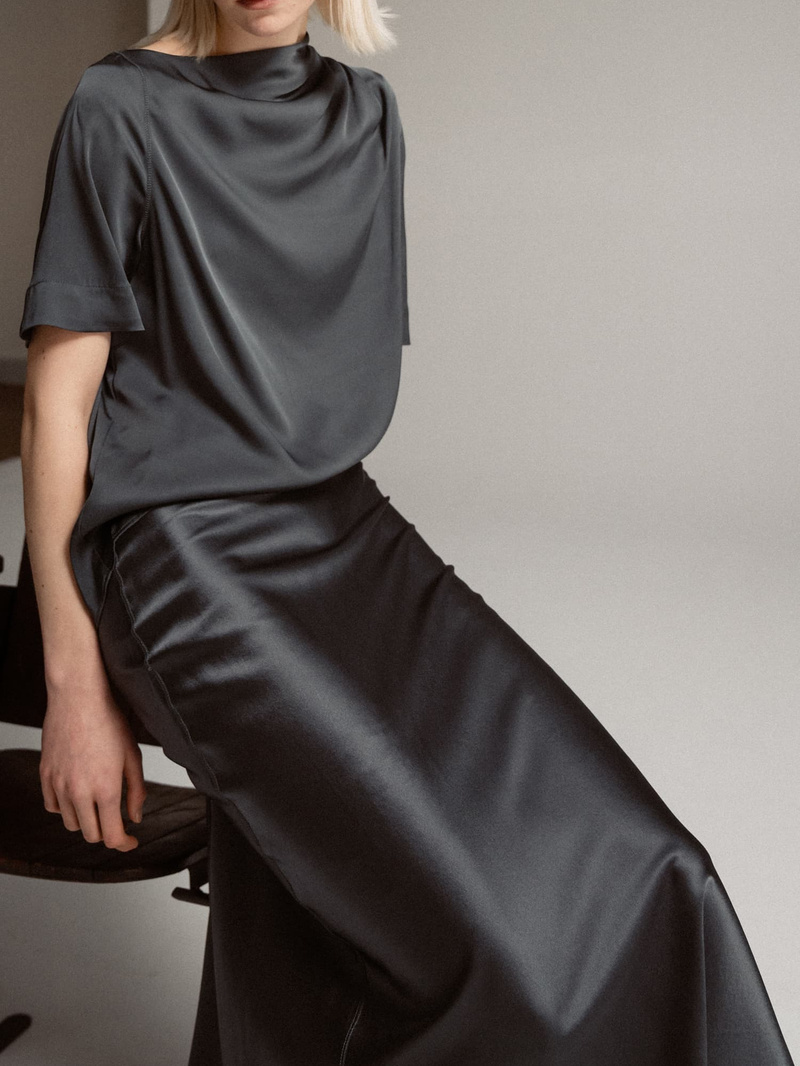 Hana satin skirt Ahlvar Gallery