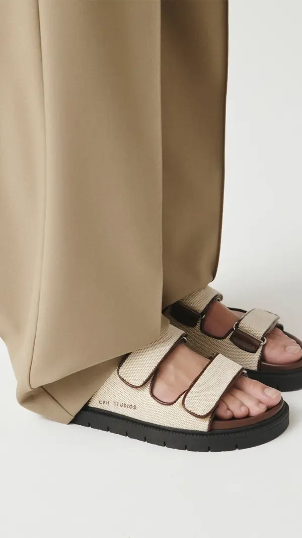 CPH704 material mix cream/chocolate Copenhagen Studios