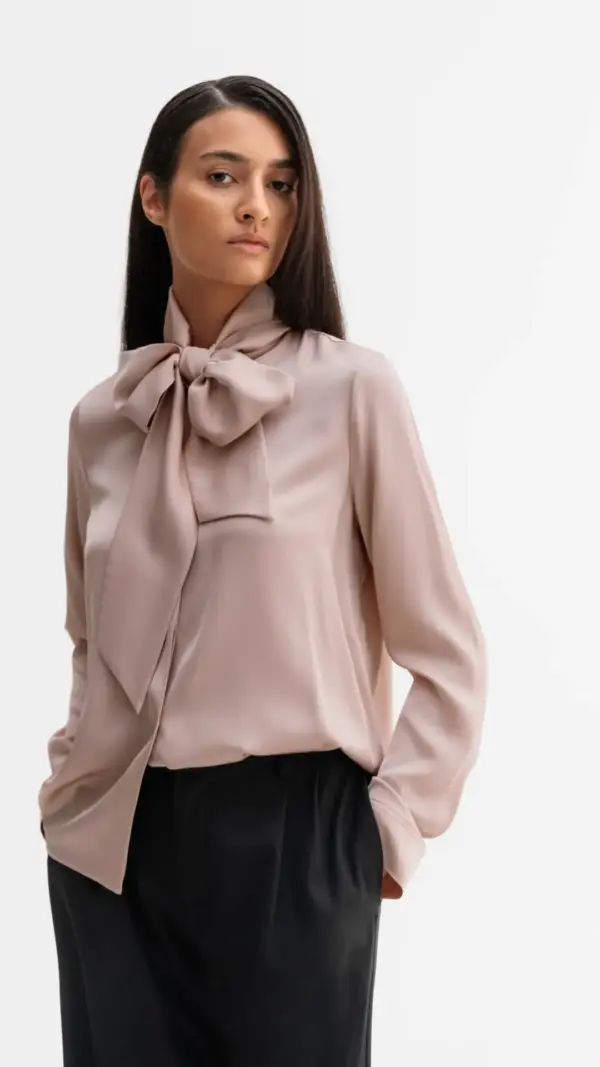 Miki Silk Blouse Ahlvar Gallery