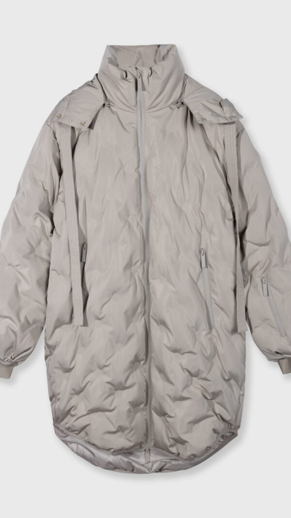 The iconic coat 10Days